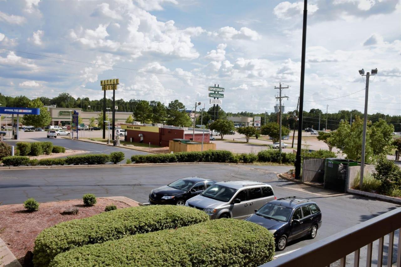 Rodeway Inn Harbison Area Columbia Exterior foto